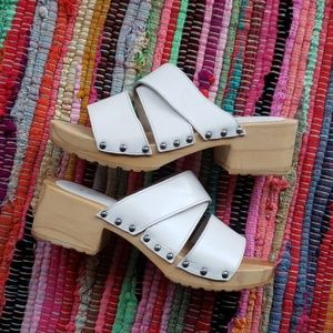 Bruno De Milano white leather and wood sandals